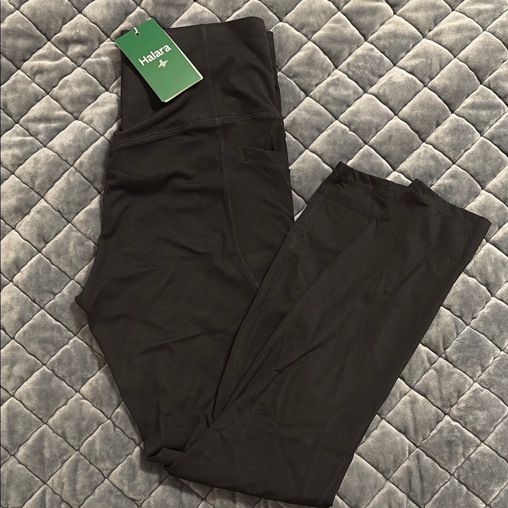 HALARA Jet Black Active Leggings
